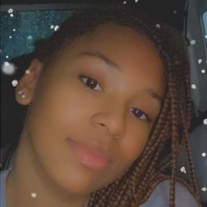 Meet your Posher, Sanai